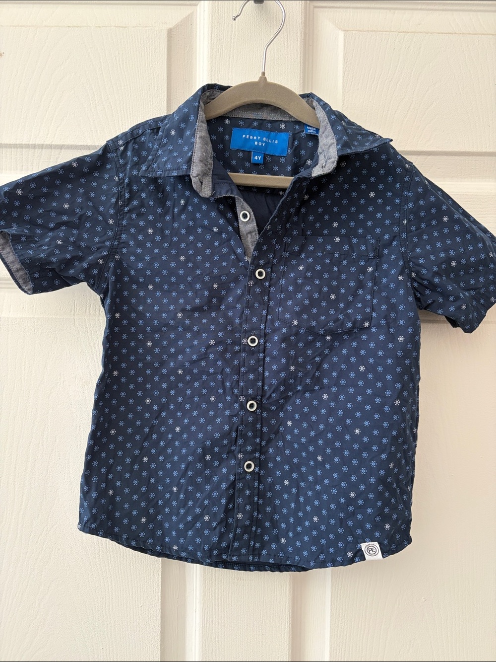 Perry Ellis Navy Short-Sleeve Button-Down with Light Blue Micro Print
